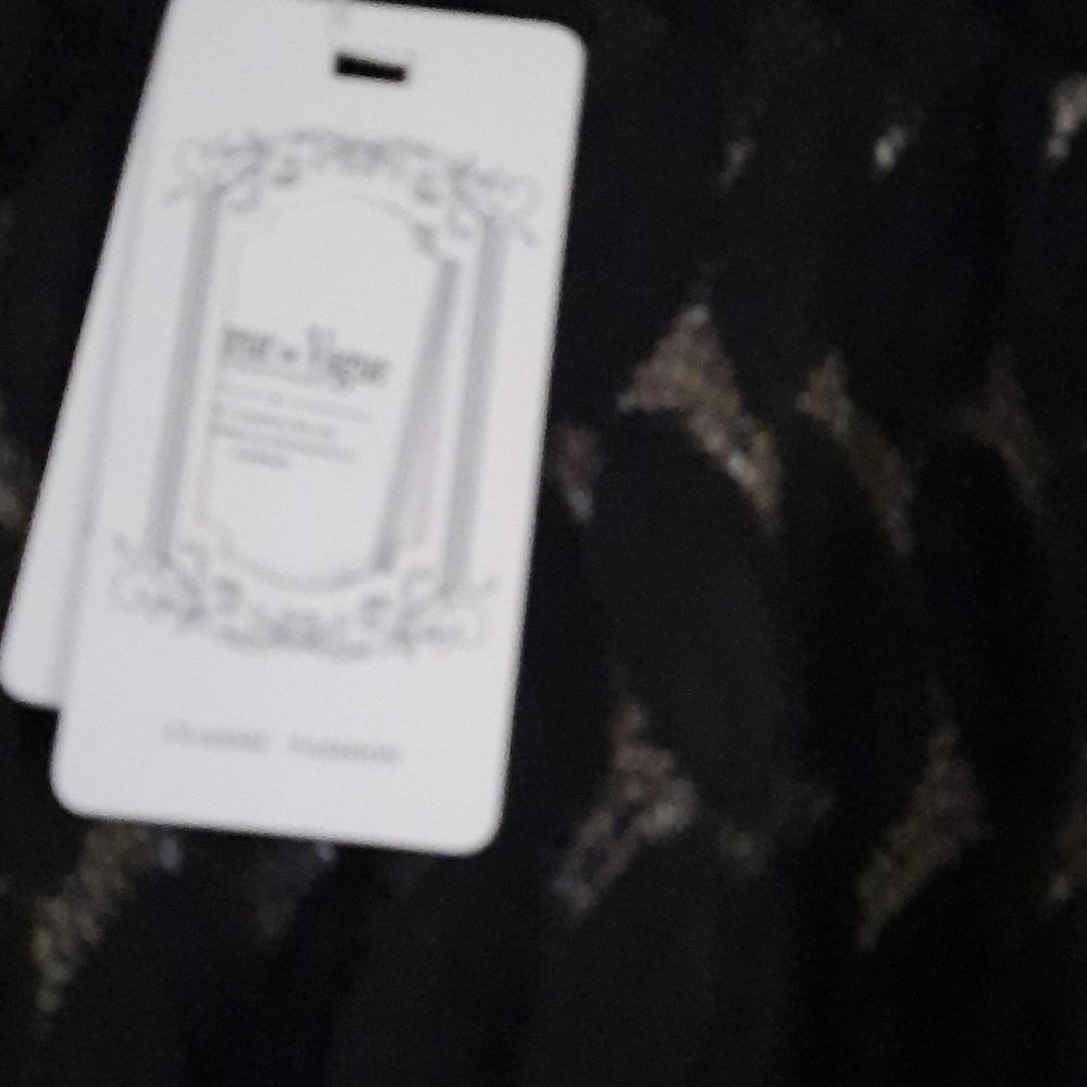 Never worn - Picture 2 of 4